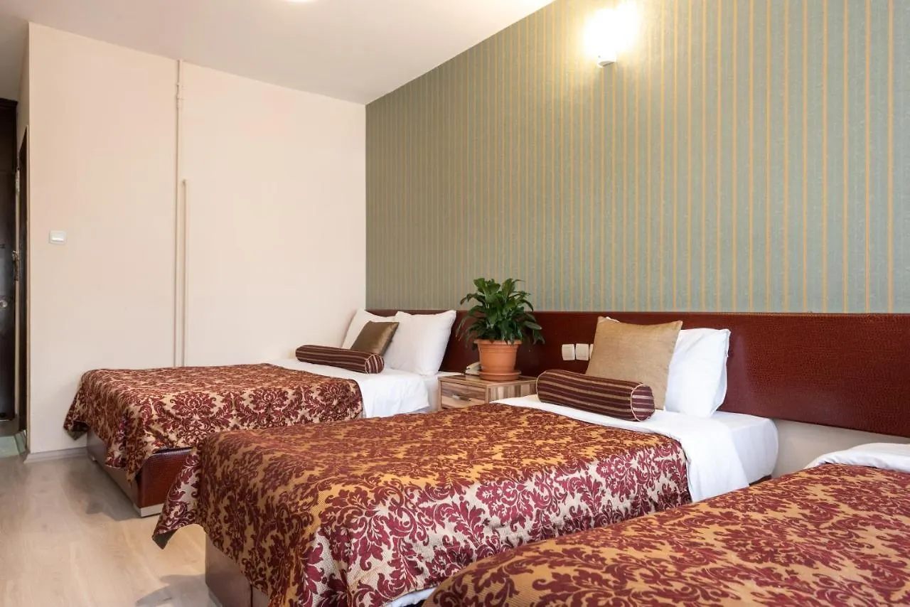 **  Dinar Hotel Istanbul Turkey